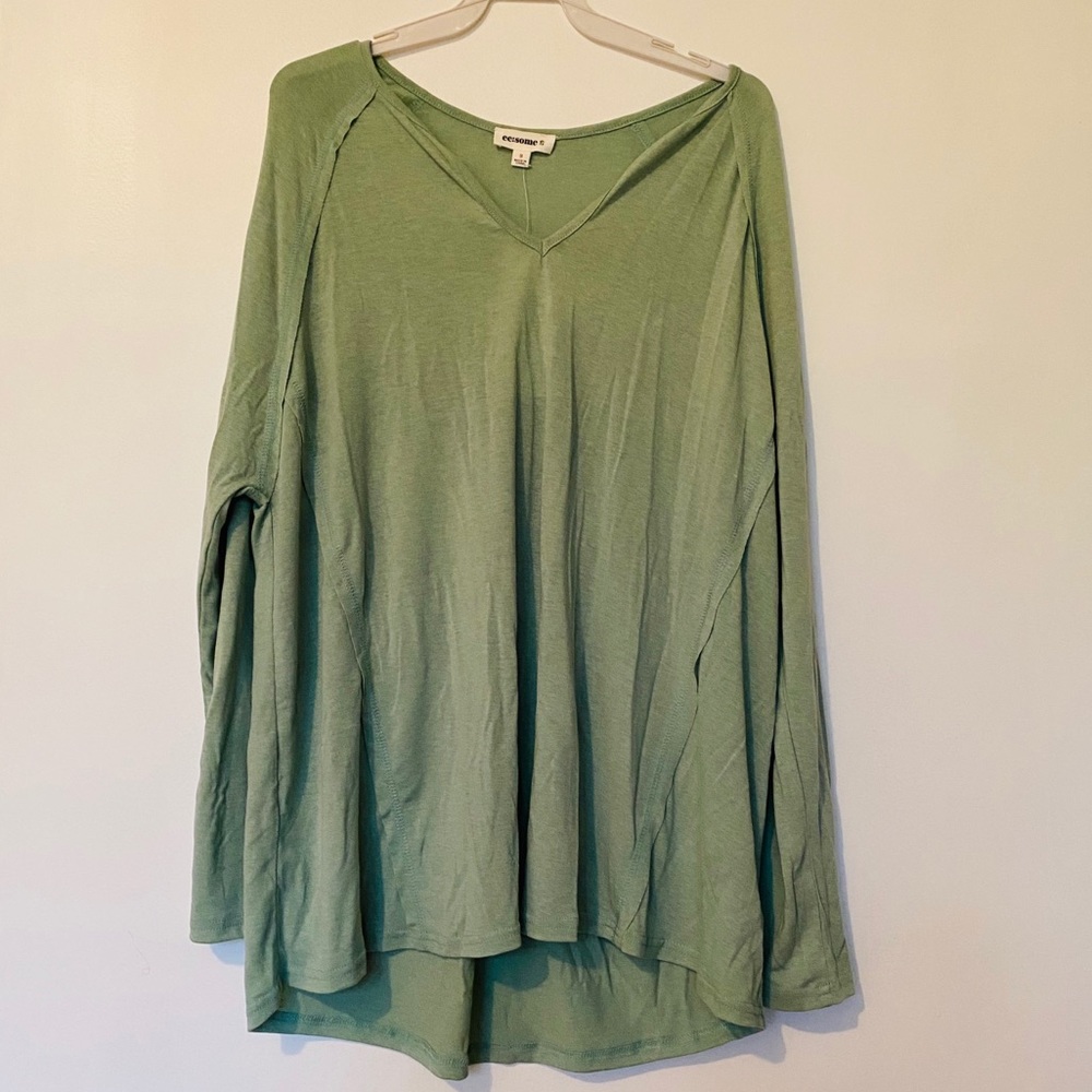 V cut mint green distressed long sleeve top